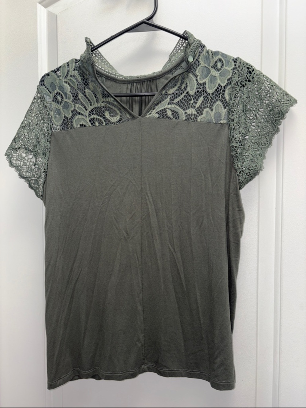 NWT Cable & Gauge Olive Green Lace Crochet Blouse Size Large - Picture 6 of 10